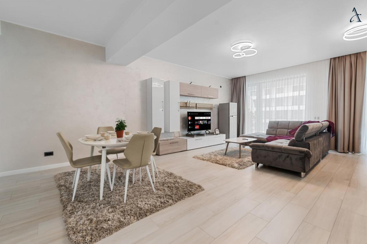 Rentforcomfort Saint George Apartment Mamaia Buitenkant foto