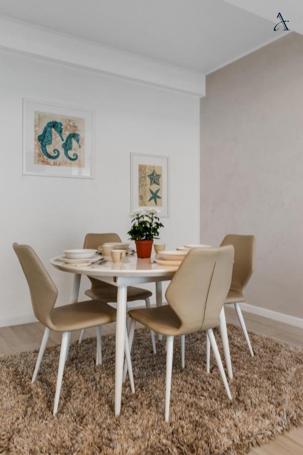Rentforcomfort Saint George Apartment Mamaia Buitenkant foto